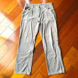 Calvin Klein Men’s Corduroy Straight Leg Jeans